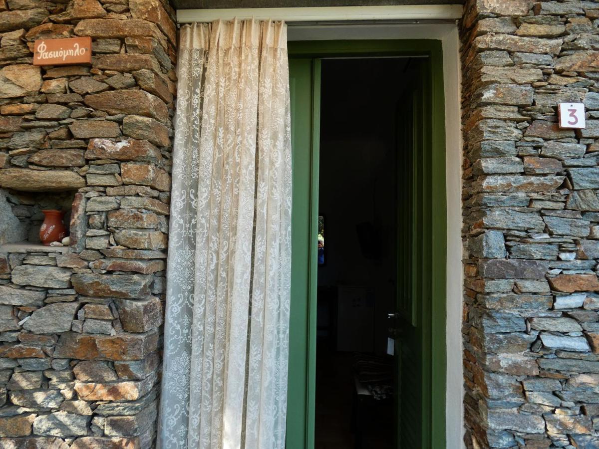 Το Κατἑ Artemonas Exterior foto