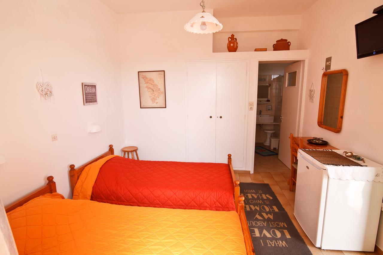 Το Κατἑ Artemonas Exterior foto